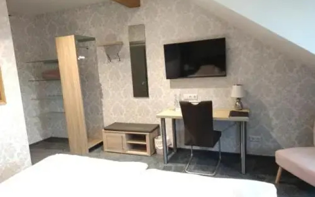 Seehotel Losheim