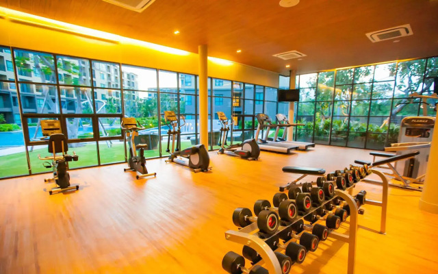 Charming Pool View by Rain Cha Am Condo