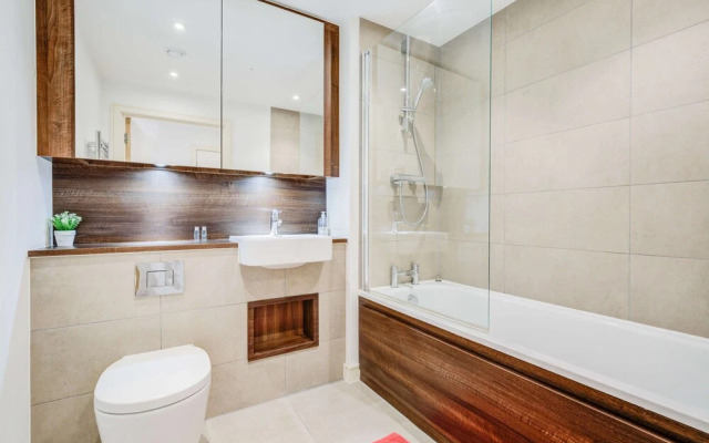 Kew Eye Apartments Kew