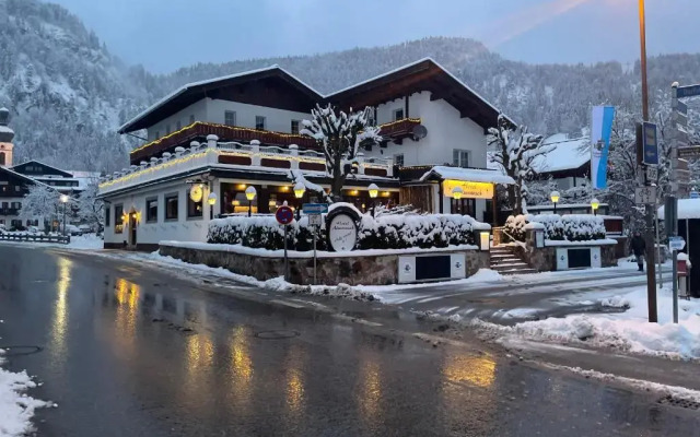 Hotel Almrausch