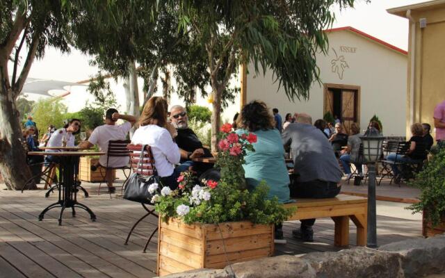 Assaf Boutique Winery & Cabins