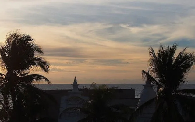 Sayura House