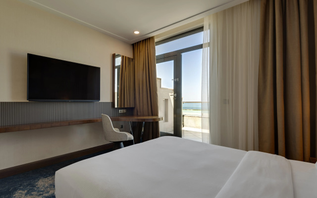 DoubleTree by Hilton Hotel Van