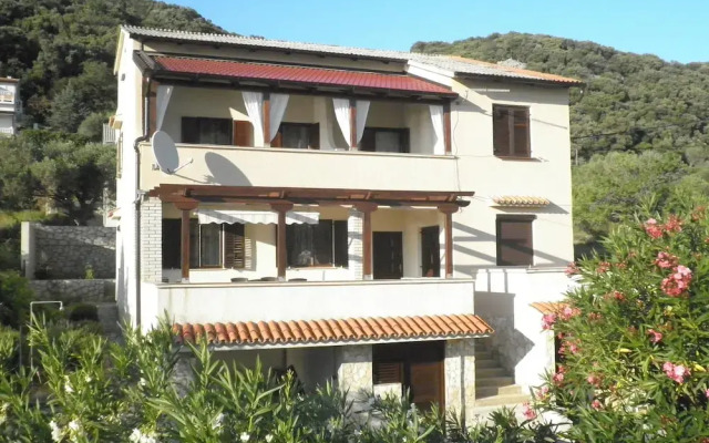 Apartments Vesna Sup.draga