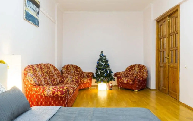 Ulitsa Pskovskaya 9 Apartments