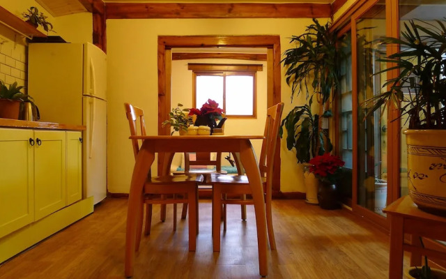 HanOK Guest House 202