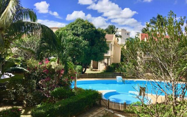Le Palmier - 4 bedrooms BeachFront villa - Gated Complex