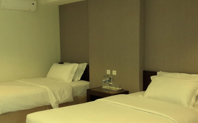 White Rock Lodge – Guest Rooms – Benoa