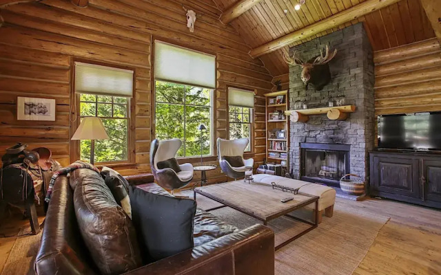 Abode at Moosehead Cabin