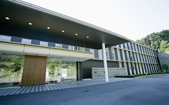 Menard Aoyama Resort Hotel Schönvert