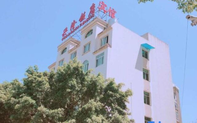 Xinglong Hotel