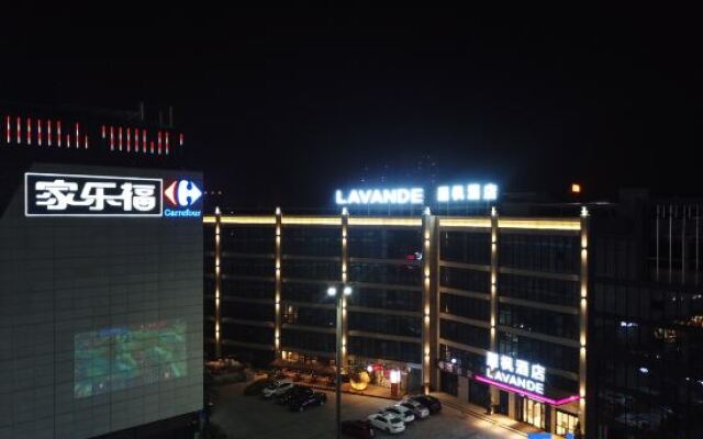 Lavande Hotel (Huizhou Huiyang Station Wanlian Square Branch)