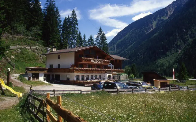 Hotel-Gasthof Waldcafé