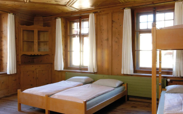 Youth Hostel Sta-Maria