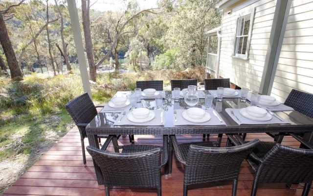 Royal National Park Cottages