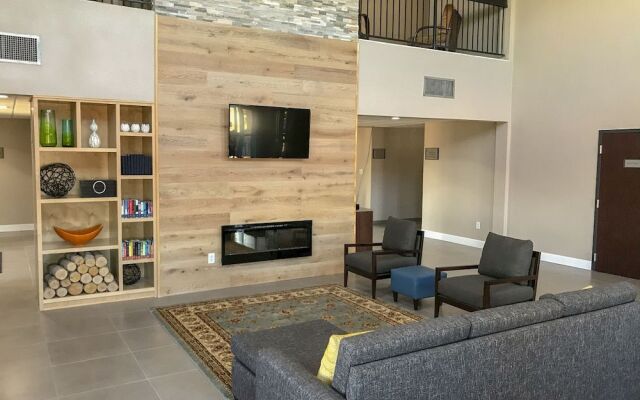 Baymont Inn & Suites by Wyndham The Woodlands