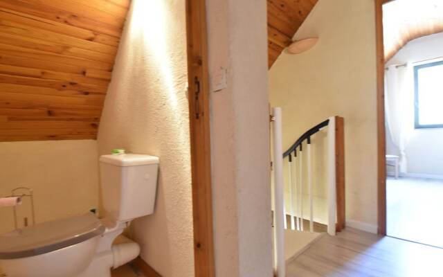 Modern Holiday Home in Marquay with a Private Swimming Pool