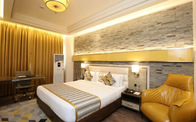 Arista Hotel by OYO Rooms