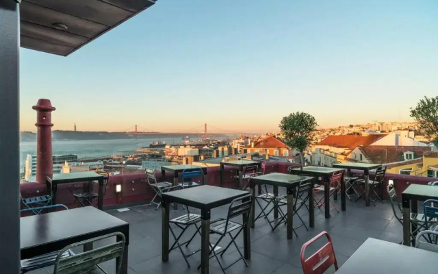 Monte Belvedere Hotel by Shiadu