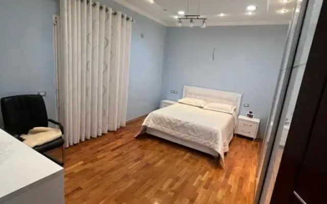 Luxury Rooftop Apartament