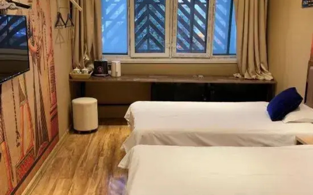 Huaibei Wei'ai Theme Hotel