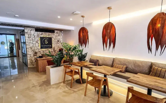 S´Estancia Suites