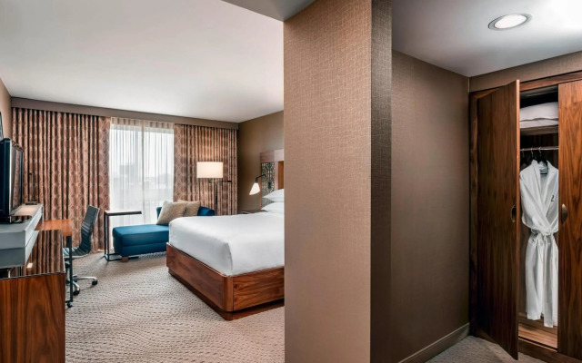 Sheraton Toronto Airport Hotel & Conference Centre