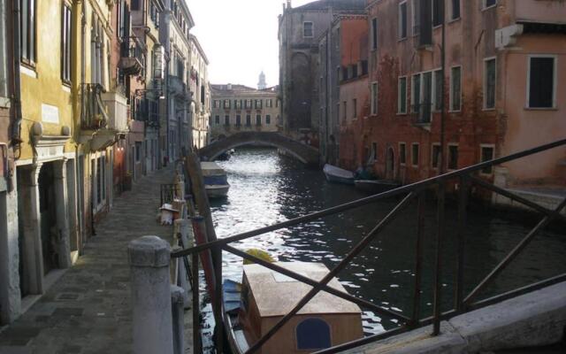 beautiful house in Venice