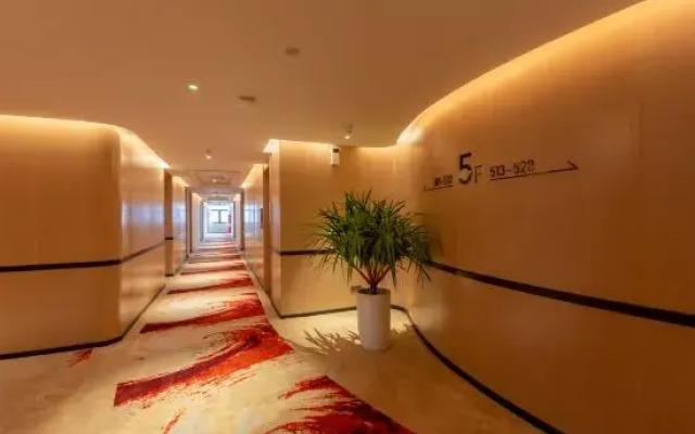 Zhuhai Binhui Bay Hotel (Jinan University)