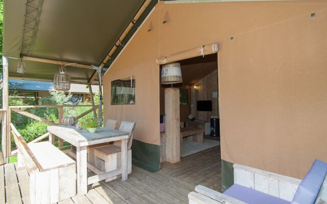 Luxurious, Cozy Safari Tent With Woodstove, Close to the sea