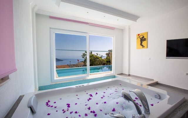 Villa Tusem by Akdenizvillam