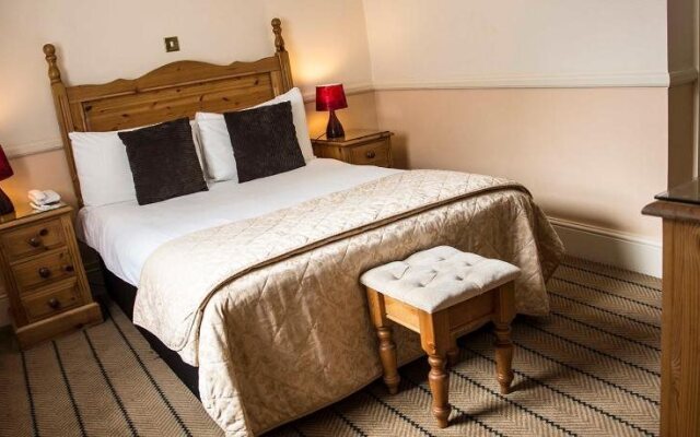 The Oak Hotel