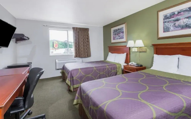 Super 8 Pittsburgh/Monroeville