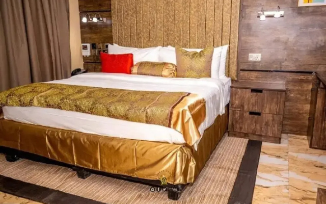 Joker Hotel and Suites