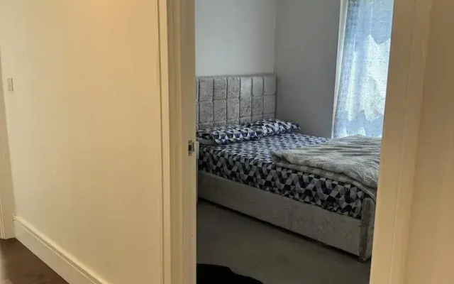 Luxurious 2 Bedroom Apartment in Reading