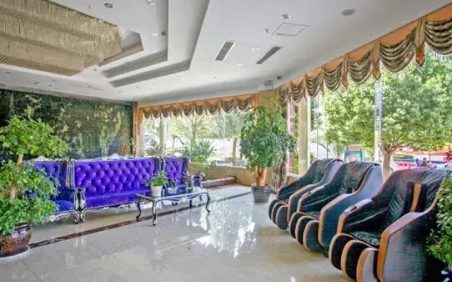 Qiubei Chuanyu Hotel