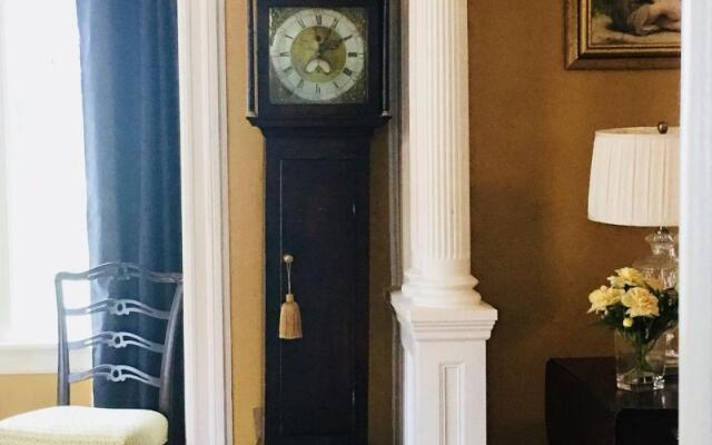 1000 Islands B&B – The Bulloch House