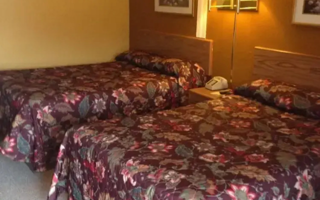 Sportsman Inn and Suites