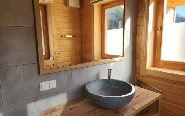 Alpine hut in Rauris ski Hiking Area With Sauna