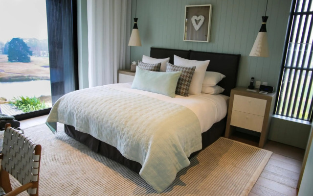 Kinloch Manor & Villas