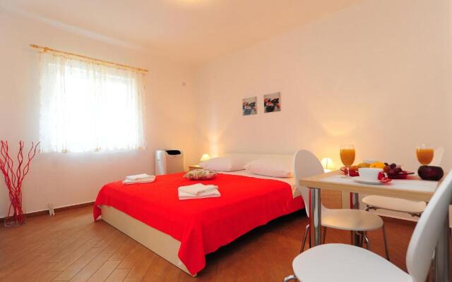 Apartments Ka - Ro