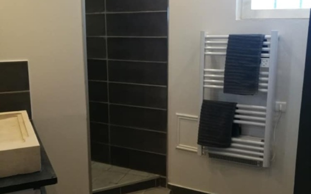 House With 2 Bedrooms in Pernes-les-fontaines, With Private Pool, Furn