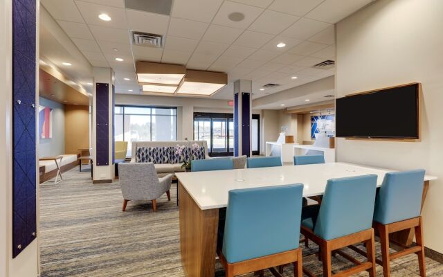 Holiday Inn Express Holly Springs Raleigh Area by IHG