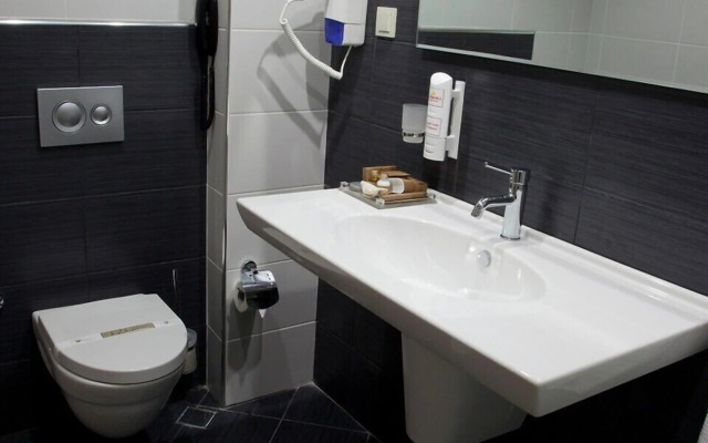 Sunhill Centro Hotel
