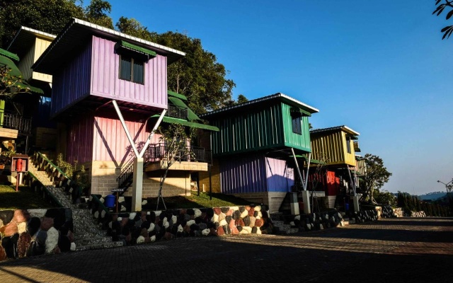 JSI Resort