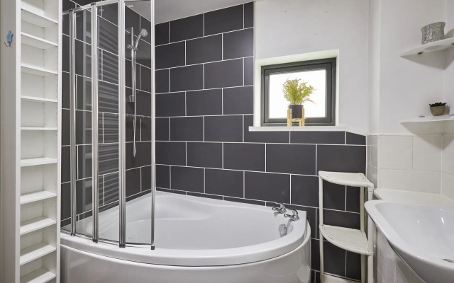Host Stay London Avenue