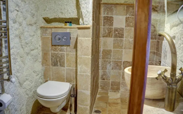 Gibos Cave Hotel