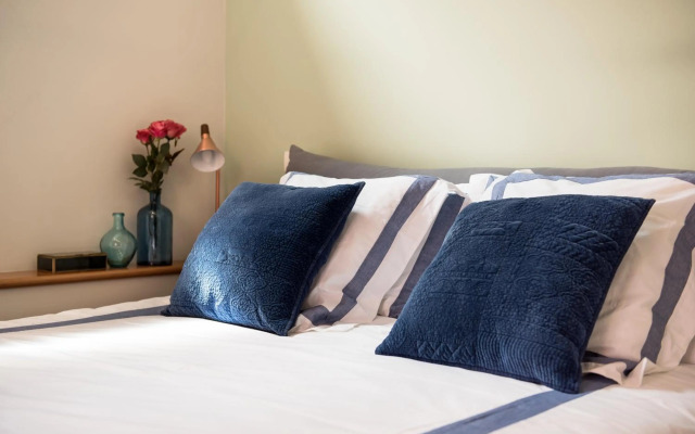 Lora Center Apartment