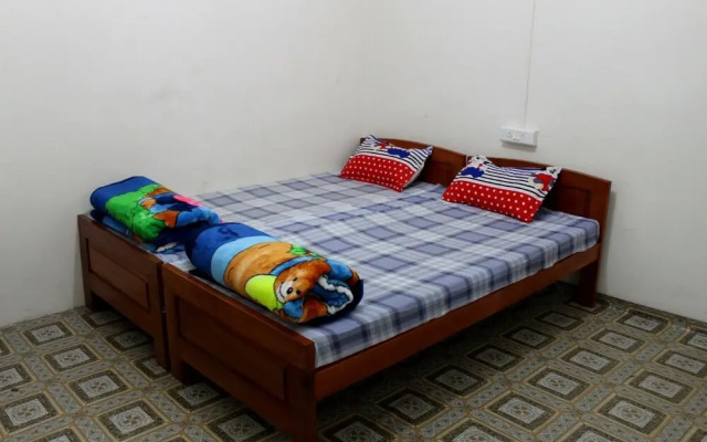Pumpkin Vibgyor Guest House