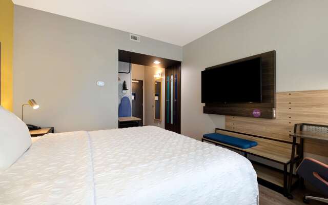 TRU BY Hilton Galveston